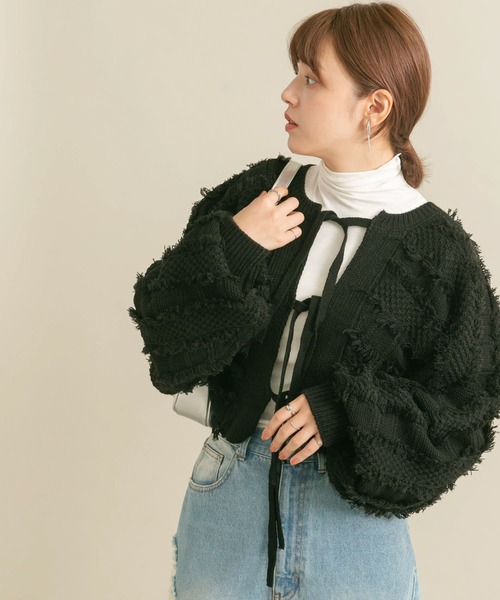 KBF（ケイビーエフ）の「『WEB/一部店舗限定』フリンジリボンカーディガン（カーディガン/ボレロ・レディース・アイボリー/レッド/ブラック・ONE）」の9枚目の写真