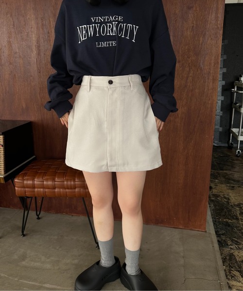 lawgy（ラウジー）の「twill front switching mini skirt / ツイルフロントスイッチングミニスカート（スカート・レディース・チャコール/ブラック/アイボリー・FREE）」の4枚目の写真