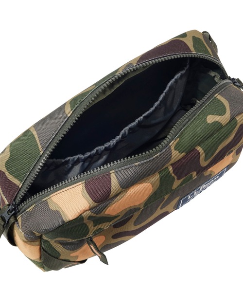 L.L.Bean(エルエルビーン)の「ハンターズ・トート・クロスボディ・パック(ボディバッグ/ウエストポーチ・レディース・ブラウン/カモフラージュ/ブラック・ONE SIZE)」の5枚目の写真