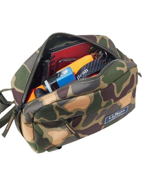 L.L.Bean(エルエルビーン)の「ハンターズ・トート・クロスボディ・パック(ボディバッグ/ウエストポーチ・レディース・ブラウン/カモフラージュ/ブラック・ONE SIZE)」の6枚目の写真