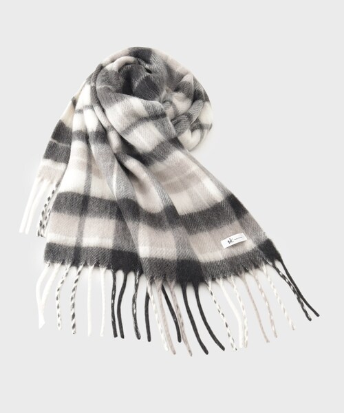 tk.TAKEO KIKUCHI(ティーケータケオキクチ)の「◆ブークレボリュームマフラー(マフラー・レディース・ブラック系1/ダークグリーン系/ダークグリーン系5/グリーン系/ブラック系/ブルー系2/ダークブラウン系8/オフホワイト/ブラック/グレー系4・00)」の5枚目の写真