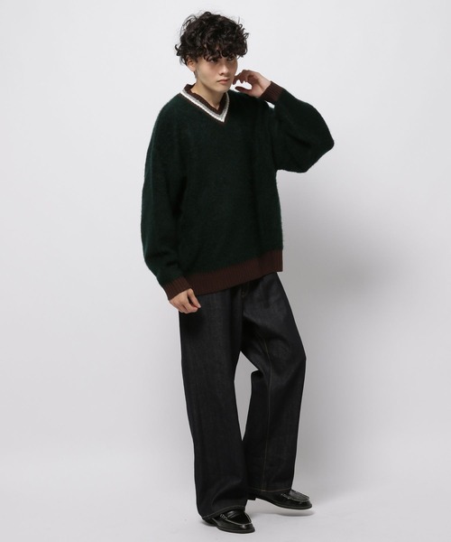 niko and...（ニコアンド）の「ブークレ襟ラインニットVネックプルオーバー（ニット/セーター・メンズ・チャコール/アイボリー/グリーン・LARGE/MEDIUM）」の8枚目の写真