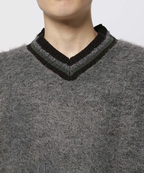 niko and...（ニコアンド）の「ブークレ襟ラインニットVネックプルオーバー（ニット/セーター・メンズ・チャコール/アイボリー/グリーン・LARGE/MEDIUM）」の13枚目の写真