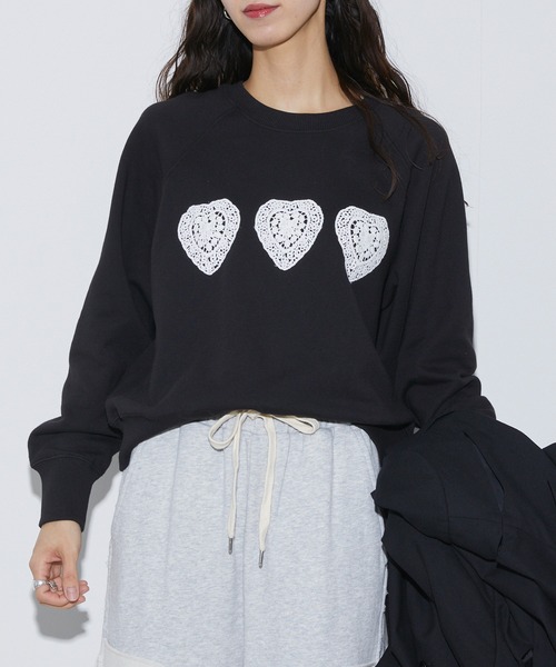 Firsthand（ファーストハンド）の「Firsthand/ファーストハンド オーガニックコットン ハートアップリケ ラグランスウェット（スウェット・レディース・グレー/ブラック・FREE）」の3枚目の写真