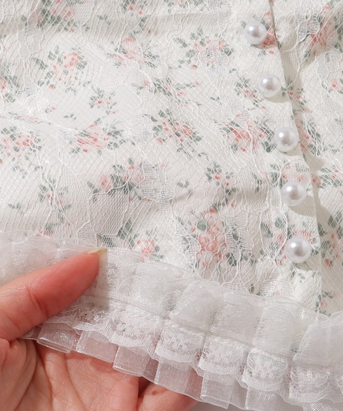 Lace Ladies(レースレディース)の「花柄 レース ハートネック パール付き ビスチェ(キャミソール・レディース・ブラック/ホワイト・FREE)」の7枚目の写真