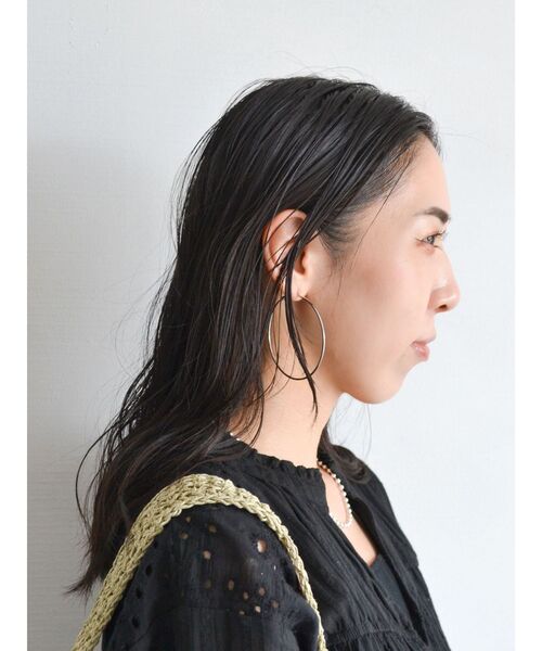 Ungrid（アングリッド）の「ビッグフープピアス（ピアス（両耳用）・レディース・シルバー/ゴールド・FREE）」の6枚目の写真