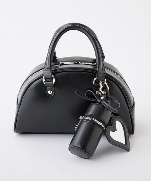 one after another NICE CLAUP（ワンアフターアナザーナイスクラップ）の「チャーム付きボストンバッグ（ハンドバッグ・レディース・ピンク/アイボリー/ブラック・FREE）」の6枚目の写真