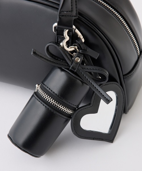 one after another NICE CLAUP（ワンアフターアナザーナイスクラップ）の「チャーム付きボストンバッグ（ハンドバッグ・レディース・ピンク/アイボリー/ブラック・FREE）」の9枚目の写真