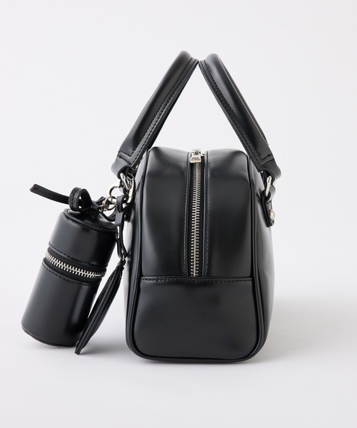 one after another NICE CLAUP（ワンアフターアナザーナイスクラップ）の「チャーム付きボストンバッグ（ハンドバッグ・レディース・ピンク/アイボリー/ブラック・FREE）」の7枚目の写真