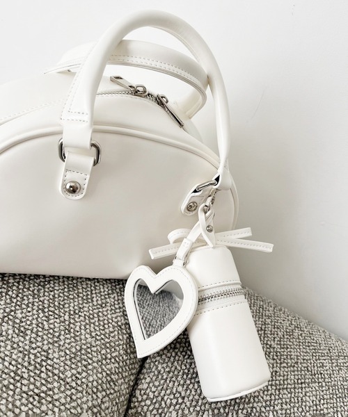 one after another NICE CLAUP（ワンアフターアナザーナイスクラップ）の「チャーム付きボストンバッグ（ハンドバッグ・レディース・ピンク/アイボリー/ブラック・FREE）」の20枚目の写真