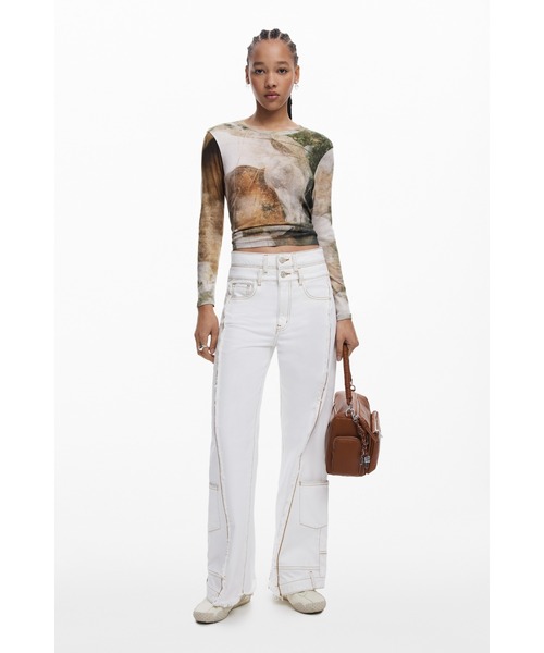 Desigual（デシグアル）の「マーブルプリント ロングスリーブトップ（Tシャツ/カットソー・レディース・ブラウン・XS/S/M/L/XL）」の2枚目の写真