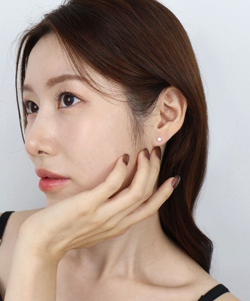 CEMONEMO(セモネモ)の「【金属アレルギー対応】 グリッターボール ポイントピアス(片耳用) / silver925(ピアス(片耳用)・レディース・シルバー/ゴールド・FREE)」の16枚目の写真