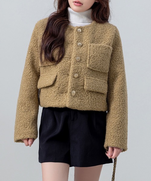 ディオール セットアップ  スーツ 金ボタン クロップドノーカラージャケット ディオール セットアップ スーツ 金ボタン クロップドノーカラー