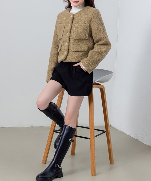 DAY CLOSET（デイ クローゼット）の「【クロップド丈】金釦に熱視線。長袖ツイード風ノーカラーボアジャケット（ノーカラージャケット・レディース・ホワイト/ブラック/ベージュ・FREE）」の17枚目の写真