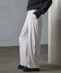 SERACE（セラス）の「【SERACE】Side button loose drape wide flare slacks / サイドボタンルーズドレープワイドフレアスラックス（スラックス）」