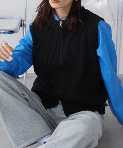 に*こ様 「インポートロッサ」のセーターとベストのアンサンブル に*こ様 「インポートロッサ」のセーターとベストのアンサンブル