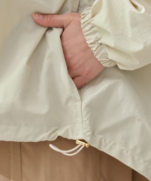 Arnold Palmer(アーノルドパーマー)の「花粉ガード ライト ノーカラー ブルゾン(ブルゾン・レディース・ライトベージュ/ブラック/ライトグリーン・S/L/M)」の19枚目の写真