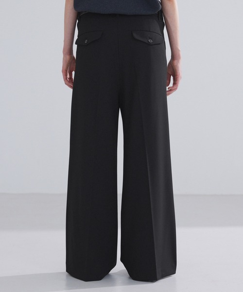 LUENNA】 Semi Flare Slacks /セミフレア スラックス
