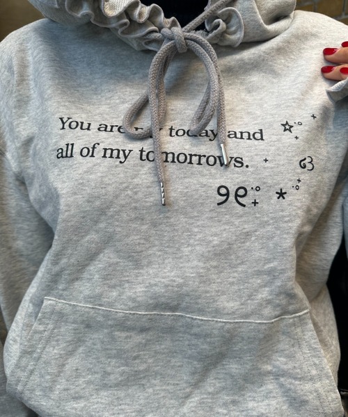 nemne store（ネンネストア）の「【seoup】フリルギャザーフーディ（パーカー・レディース・ホワイト系/杢グレー・SMALL/MEDIUM）」の10枚目の写真