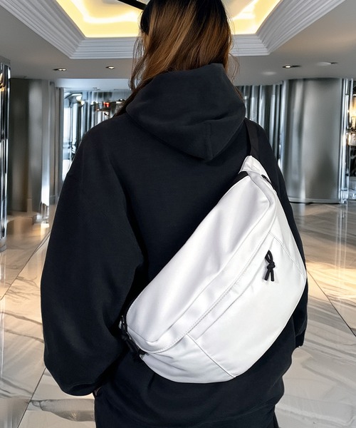 セール】ボディバッグ ワンショルダー ウェストバッグ 軽量ミニマ