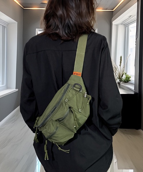 セール】ボディバッグ ワンショルダー ウェストバッグ 軽量