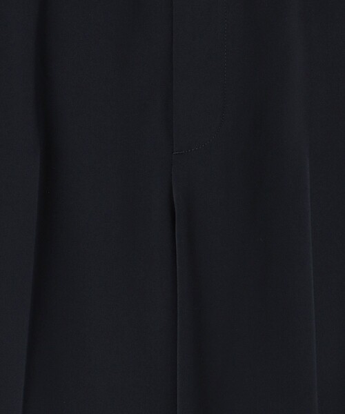 UNITED ARROWS（ユナイテッドアローズ）の「FEEL CLEAN スリム パンツ（スラックス・レディース・ネイビー/ブラック・40/38/36/34）」の16枚目の写真