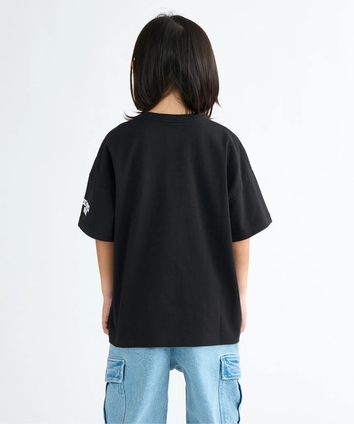 DC SHOES（ディーシーシューズ）の「25 KD PLAY SKATE SS/DCキッズ半袖バックプリントTシャツ（Tシャツ/カットソー・キッズ・ブラック/マルチ/ホワイト・120/130/140/150/160）」の8枚目の写真