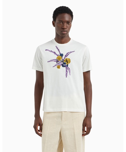 EMPORIO ARMANI(エンポリオアルマーニ)の「【エンポリオ アルマーニ】Tシャツ ジャージー ラベンダー刺繍(Tシャツ/カットソー・メンズ・ホワイト・MEDIUM/XX-LARGE/X-SMALL/X-LARGE/SMALL/LARGE/XXX-LARGE/XX-SMALL)」の1枚目の写真