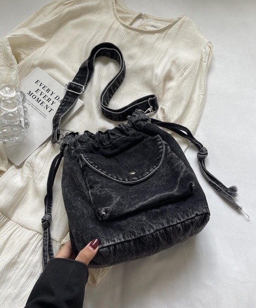 Mignonjour（ミニョンジュール）の「Mignonjour/デニム巾着バッグ M2720（ハンドバッグ・レディース・ライトブルー/ブラック/ブルー・FREE）」の8枚目の写真