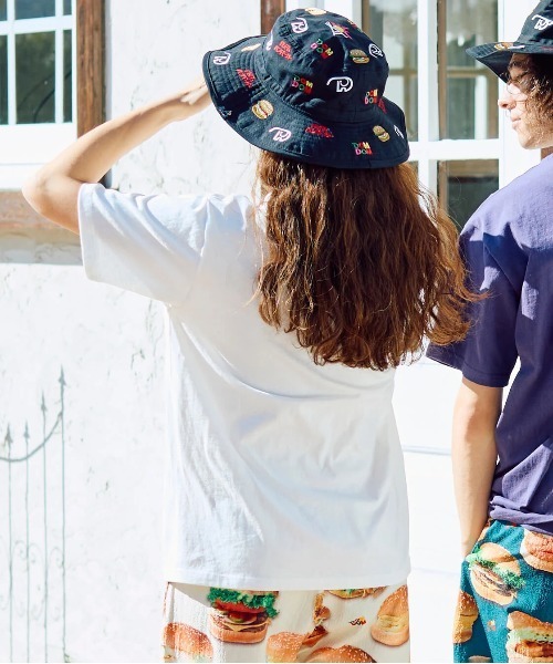 go slow caravan（ゴースローキャラバン）の「DOMDOM × gsc びたびたバターフィッシュ猫TEE（Tシャツ/カットソー・メンズ・ブルー/ホワイト・X-LARGE/LARGE/MEDIUM）」の5枚目の写真