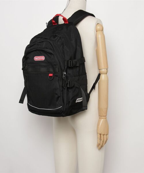 OUTDOOR PRODUCTS(アウトドアプロダクツ)の「アウトドア【OUTDOOR】バックパック 30L(バックパック/リュック・レディース・ブラック/ブラック×ホワイト/ライトグレー/レッド・フリ-)」の8枚目の写真