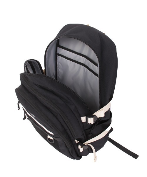 OUTDOOR PRODUCTS(アウトドアプロダクツ)の「アウトドア【OUTDOOR】バックパック 30L(バックパック/リュック・レディース・ブラック/ブラック×ホワイト/ライトグレー/レッド・フリ-)」の20枚目の写真