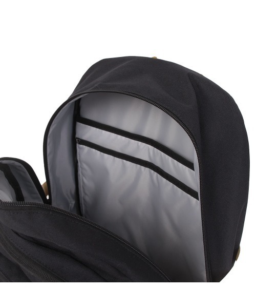 OUTDOOR PRODUCTS(アウトドアプロダクツ)の「アウトドア【OUTDOOR】バックパック 30L(バックパック/リュック・レディース・ブラック/ブラック×ホワイト/ライトグレー/レッド・フリ-)」の21枚目の写真