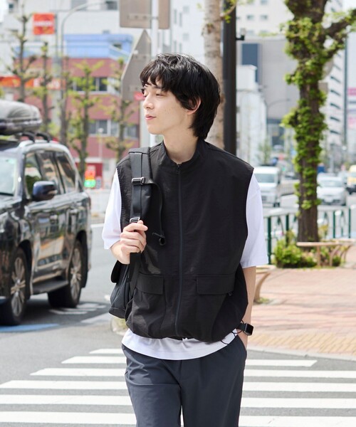 coen（コーエン）の「【C.Mt】AIRCOメッシュストレッチベスト　通気性/防しわ機能付き（ベスト・メンズ・ブラック/ベージュ/ダークグレー・L/M）」の4枚目の写真