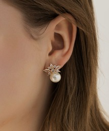 【LA MUE】パール×フラワービジューピアス