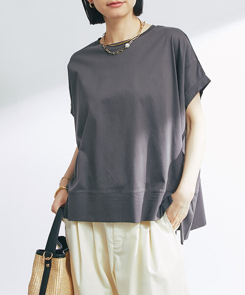un dix cors（アンディコール）の「《着回し力抜群》シルケットワイドTシャツ（Tシャツ/カットソー・レディース・チャコールグレー/ブラック/オフホワイト・FREE）」の3枚目の写真