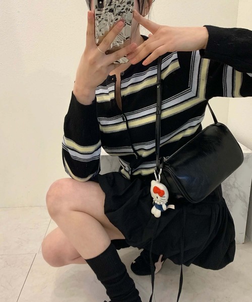 LAFFMO（ラフモ）の「ランダムマルチボーダーニットカーディガン（カーディガン/ボレロ・レディース・ブラック/グレー/ベージュ・F）」の7枚目の写真