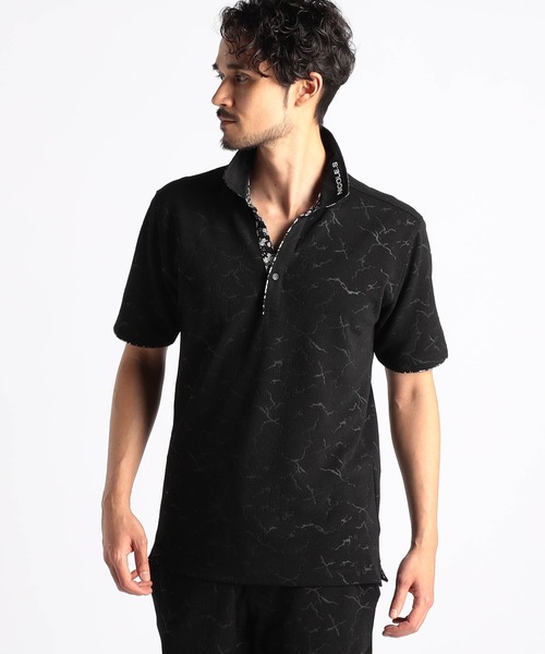 NICOLE CLUB FOR MEN(ニコルクラブフォーメン)の「【25モデルEC限定再販売】エンボスクラック柄スキッパーポロシャツ(ポロシャツ・メンズ・ブラック系1/ブラック系2/ホワイト系1/ホワイト系2・MEDIUM/LARGE/X-LARGE/XX-LARGE)」の4枚目の写真