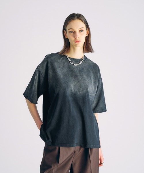 selle glant(セレグランテ)の「GRADATION SULFUR DYE T-SHIRT/グラデーションサルファーダイTシャツ(Tシャツ/カットソー・メンズ・ブラック/チャコールグレー/ブルー・SMALL/MEDIUM/LARGE)」の5枚目の写真