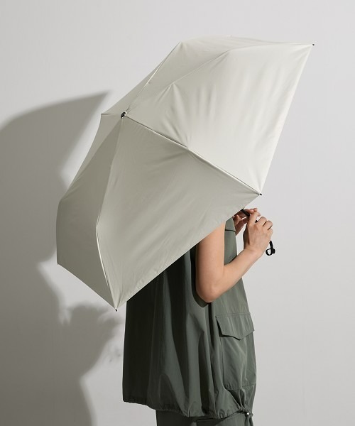 nissen(ニッセン)の「PROTECT U(プロテクトユー)晴雨兼用折りたたみ傘(遮光・遮熱)(折りたたみ傘・レディース・グレー/ブラック/ホワイト/ベージュ・FREE)」の8枚目の写真