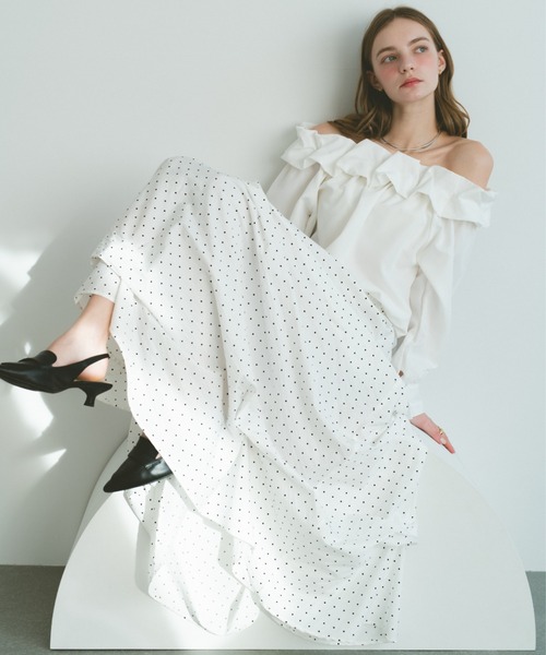 VANNIE U(ヴァニーユー)の「タックデザインスカート/SMサイズ展開(スカート・レディース・アイボリー/ブラック/グレー/ブラック系その他/ホワイト系その他/ライトブルー/ストライプ・S/M)」の19枚目の写真