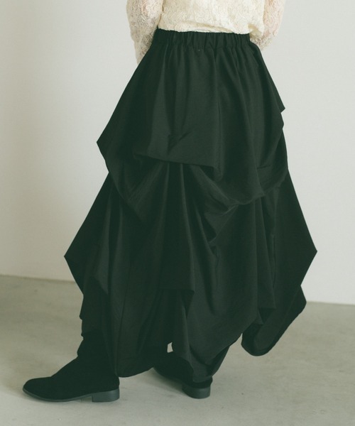 VANNIE U（ヴァニーユー）の「タックデザインスカート/SMサイズ展開（スカート・レディース・アイボリー/ブラック/グレー/ブラック系その他/ホワイト系その他・S/M）」の18枚目の写真