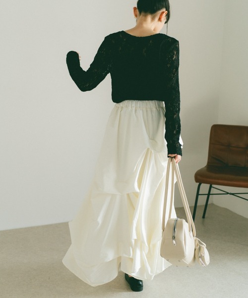 VANNIE U（ヴァニーユー）の「タックデザインスカート/SMサイズ展開（スカート・レディース・アイボリー/ブラック/グレー/ブラック系その他/ホワイト系その他・S/M）」の13枚目の写真