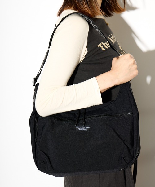 セール】【 YAKPAK / ヤックパック 】Moon Shoulderbag / ムーン