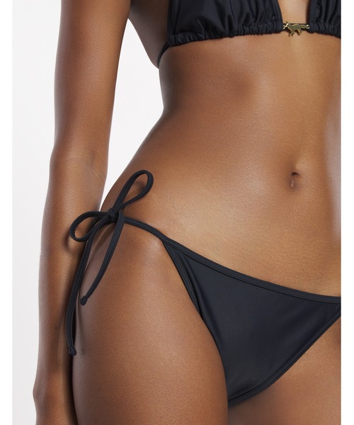 Maison Kitsune（メゾンキツネ）の「BABY FOX BIKINI SET（水着・レディース・ピンクベージュ/ブラック・XS/S/M/L）」の13枚目の写真