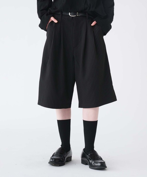 2-TUCK WIDE BAGGY HALF PANTS/2タックワイドバギーハーフパンツ