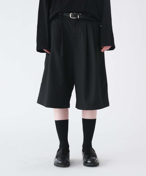 2-TUCK WIDE BAGGY HALF PANTS/2タックワイドバギーハーフパンツ