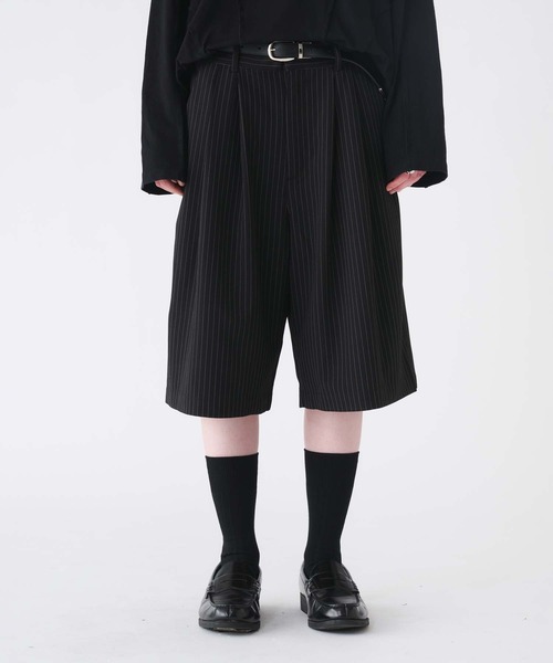 2-TUCK WIDE BAGGY HALF PANTS/2タックワイドバギーハーフパンツ