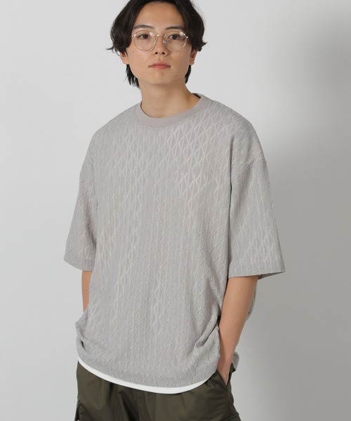 LAKOLE(ラコレ)の「レースデザイン半袖T / 324735(Tシャツ/カットソー・メンズ・オフホワイト/サンドグレー/ブラック・LARGE/MEDIUM)」の3枚目の写真