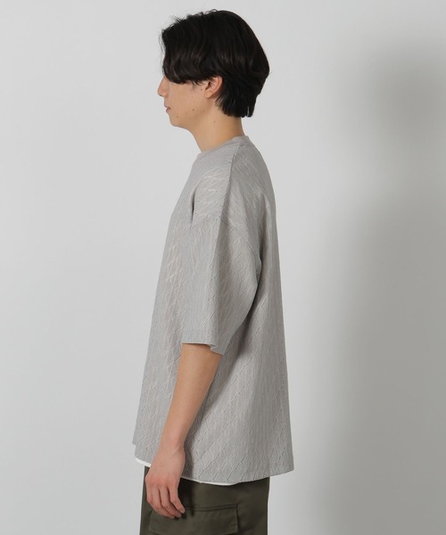 LAKOLE(ラコレ)の「レースデザイン半袖T / 324735(Tシャツ/カットソー・メンズ・オフホワイト/サンドグレー/ブラック・LARGE/MEDIUM)」の5枚目の写真